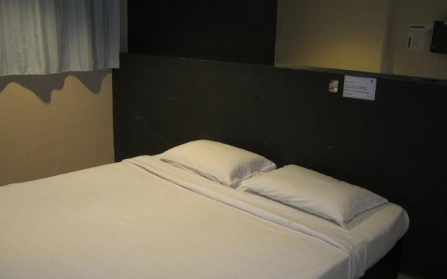 Three Top Hotel – Guest Rooms – Petaling Jaya