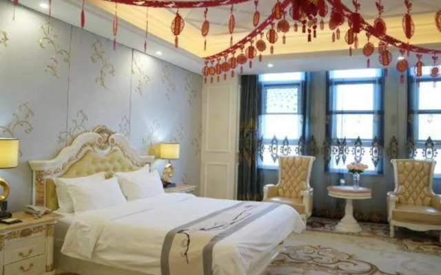 Saina Island Hot Spring Hotel