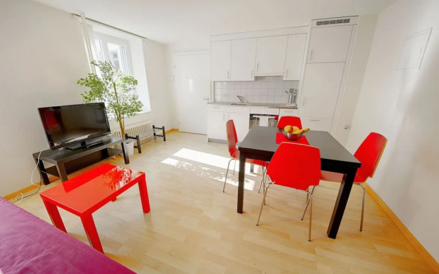 ZH Keita - Stauffacher Hitrental Apartment