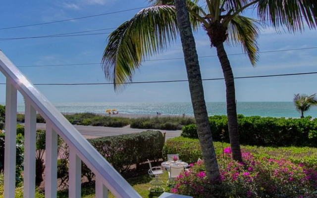Sea Dreams- Captiva Shores 8A