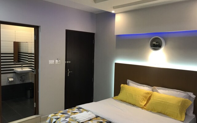 MehaKira Holiday Inn