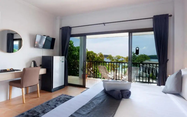 Two Chefs Kata Beach