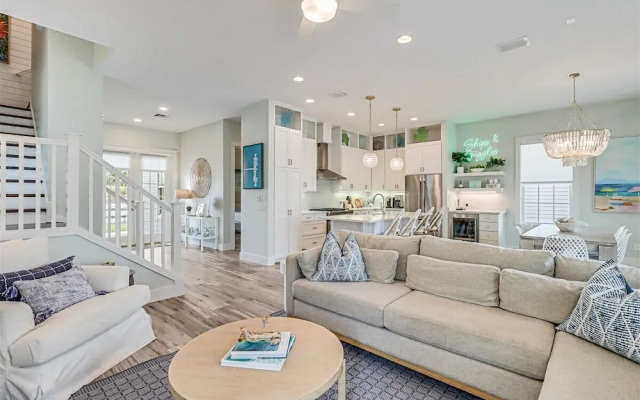 Ships and Giggles 276 HI