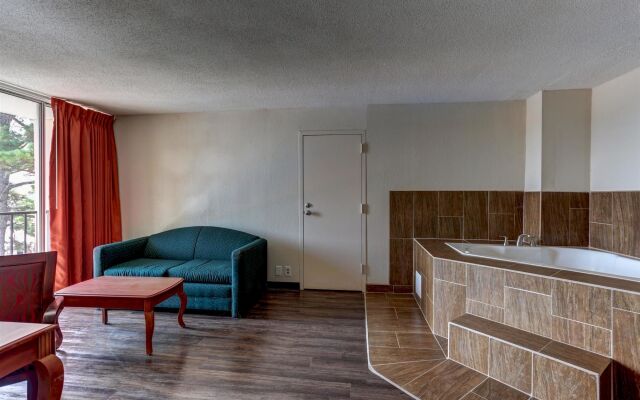 Motel 6 Jackson, TN