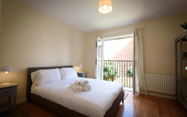 Karah Suites - Harescombe House