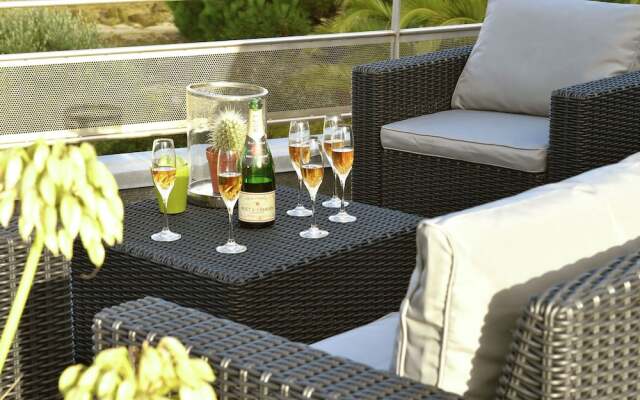 Luxurious Holiday Home in Sibiril Near Beach