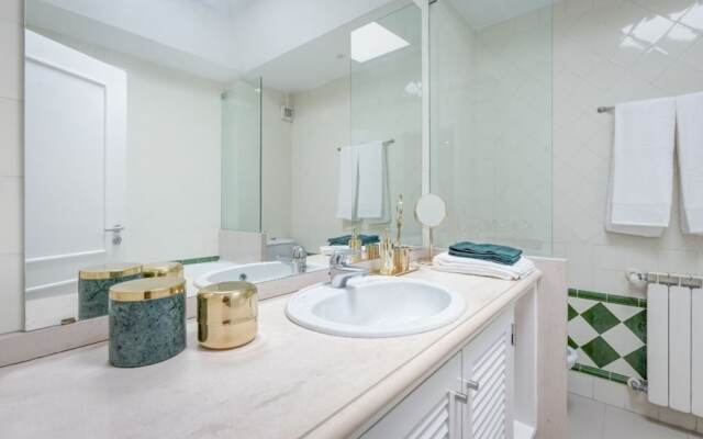 Seafront Beach Villa - Unit 1