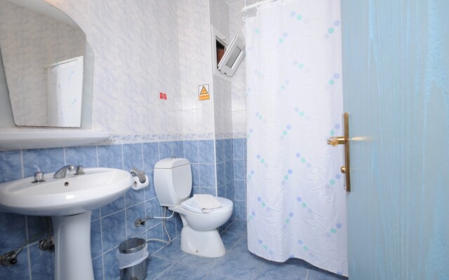 Selen Hotel Icmeler