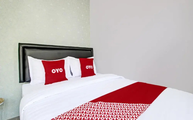 Super OYO Collection O 92363 Kp Inn