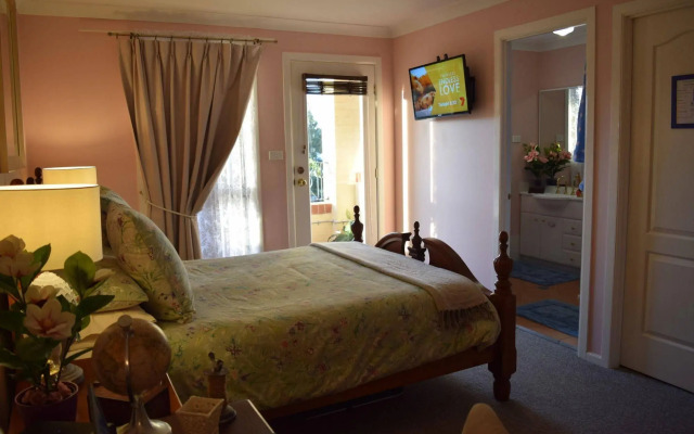 Meurants Manor Bed and Breakfast