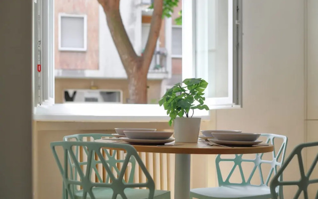 Bright 1-br apartment in Porta Genova