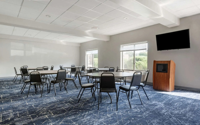 Comfort Inn Philadelphia International Airport West