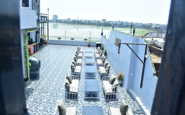 Hotel Wonder View By GRB Stays