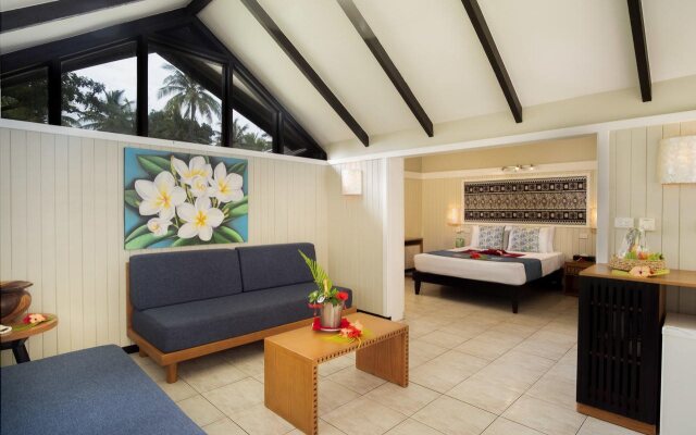 Plantation Island Resort