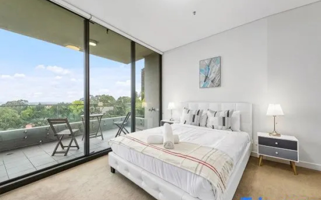 Stunning Waterview 2Bed Apt North Sydney