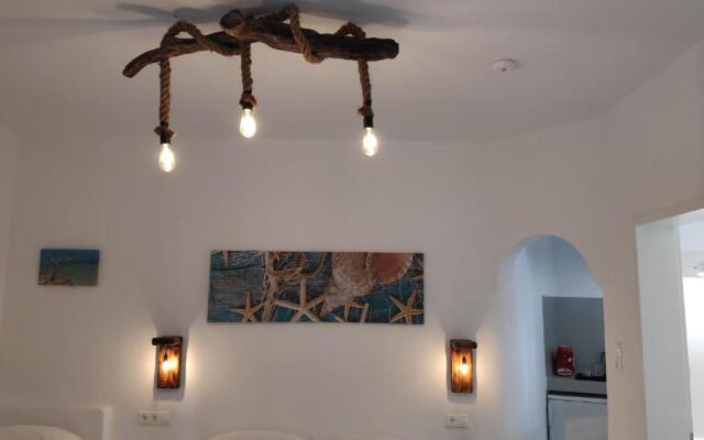 Grey Rooms Naxos