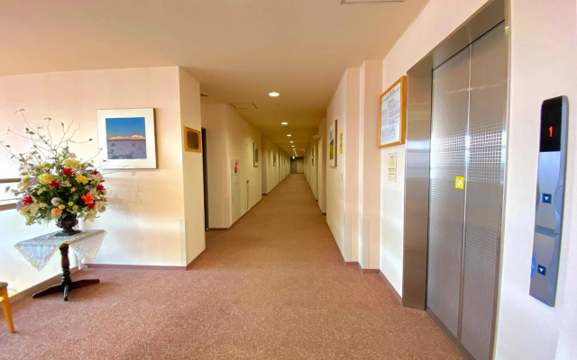 Hotel Lavenir