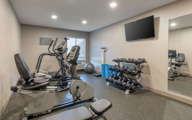 Best Western St. Clairsville Inn & Suites