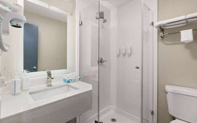 Days Inn by Wyndham Albuquerque I-25