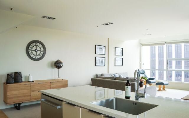 Luxury On Liardet