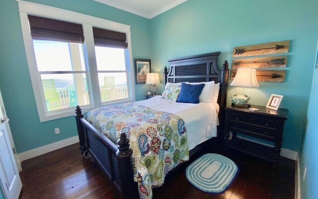 Beachfront Therapy 4 Bedroom Home