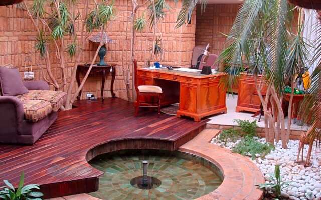 Bokmakierie Country Lodge