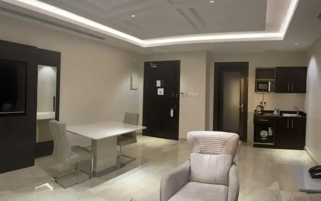 Gold Inn Serviced Apartment