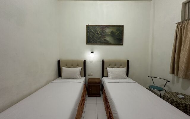 Capital O 93291 Bintang Hotel