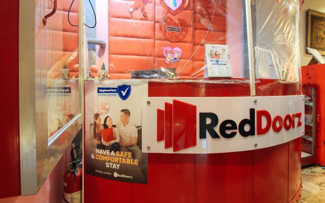 RedDoorz @ P Florentino Street Sampaloc Manila