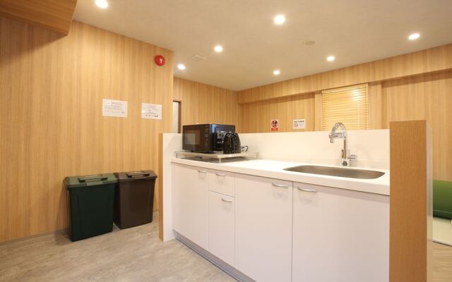 OHWA hostel minowa station