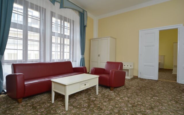 Hotel Ungelt / Royal Residence Ungelt