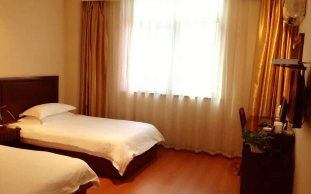 GreenTree Inn Yangzhou Jiangdu West Changjiang Road Liberty Park Business Hotel