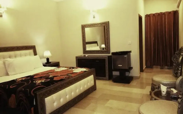 Royal Galaxy Guest House