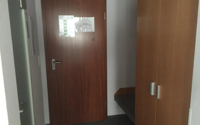 Business apartment in 3 star hotel Daimler Nah