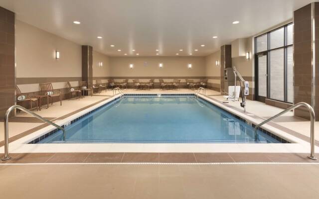 Embassy Suites Akron-Canton Airport