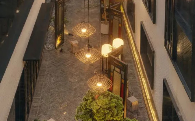 The Yun Collection Guangzhou Yong Qing Fang