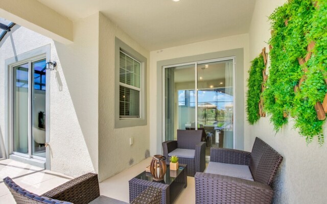 4bed 3Ba Champions Gate Pool Home