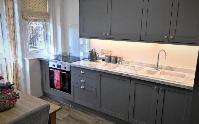 Fring House Apartment