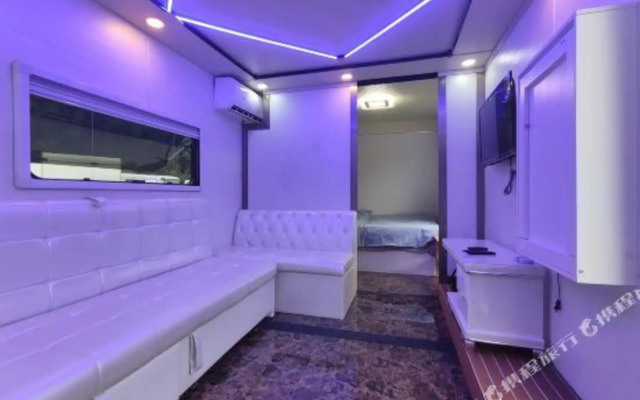 Fuxinglou Guesthouse