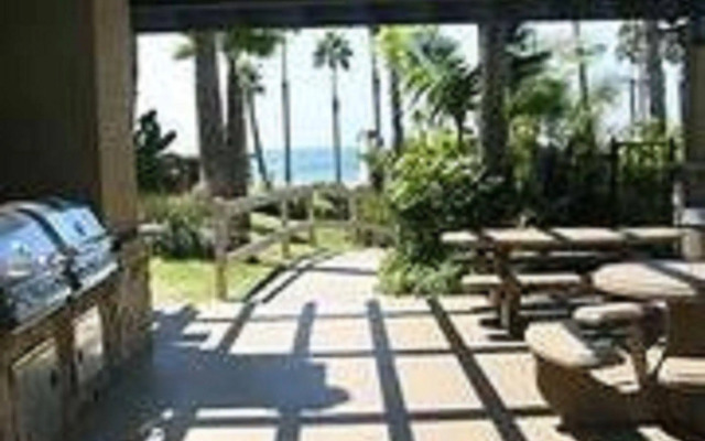 Ocean Breeze Retreat