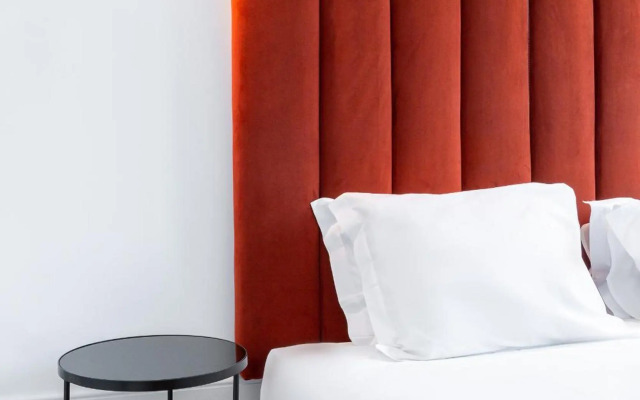 ORM - Heroísmo Apartment