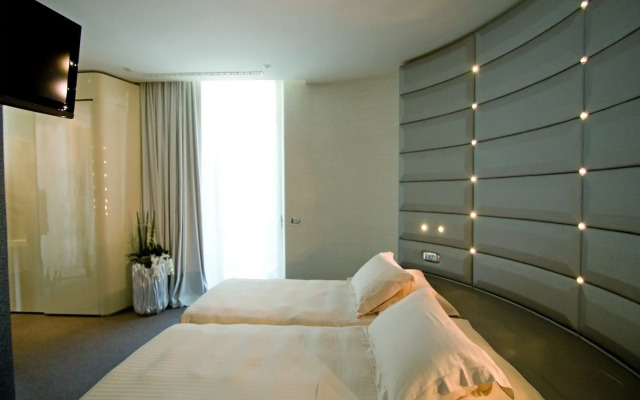 Hotel Waldorf - Premier Resort