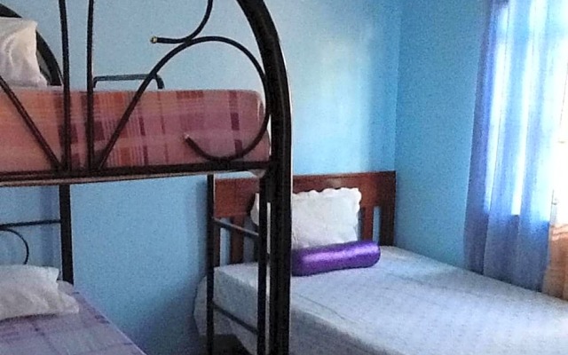 Bognot Lodge : Alvin Bognot Mt Pinatubo Guesthouse And Tours