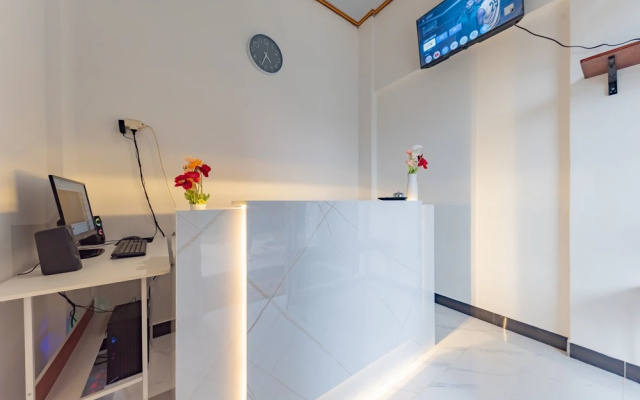 RedDoorz @ Inara Residence Purwokerto – Lobby – Purwokerto