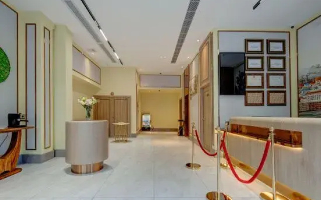 Vienna 3 Best Hotel (Longyan High-Speed Railway Station)