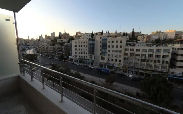 Amazing one Bedroom Apartment in Amman,elwebdah 1