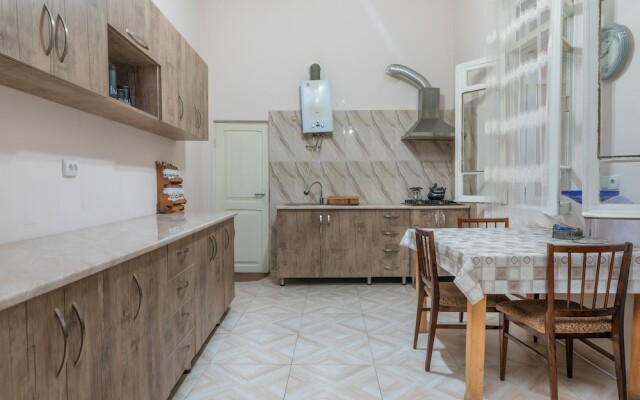 Anna's Guest house