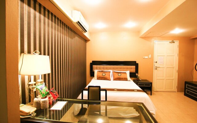 Mamba and Baan Aranya Serviced Apartment