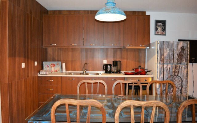 Farma House