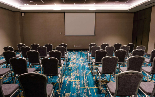 Park Inn By Radisson Bacolod